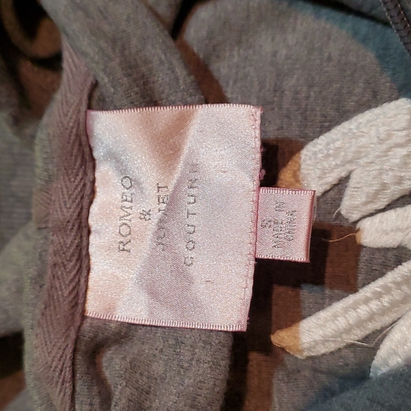 Romeo & Juliet couture hoodie - Picture 11 of 12